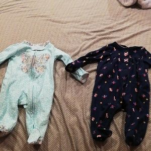 2 barely worn newborn sleepers